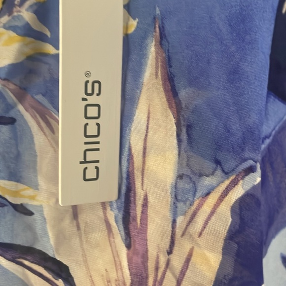 Chico's Multicolor Leaf Print Blouse - Picture 6 of 7